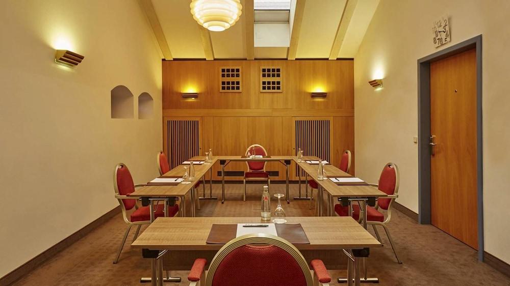 H4 Residenzschloss 4*