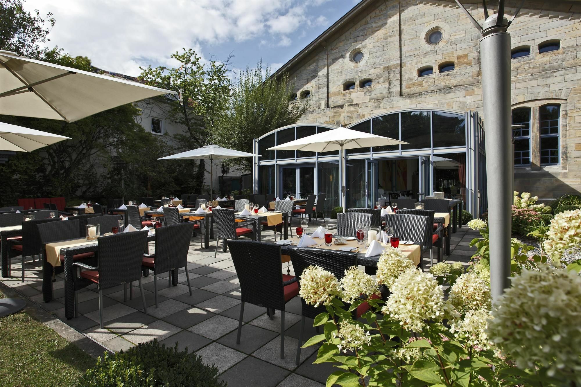 H4 Residenzschloss Hotel
