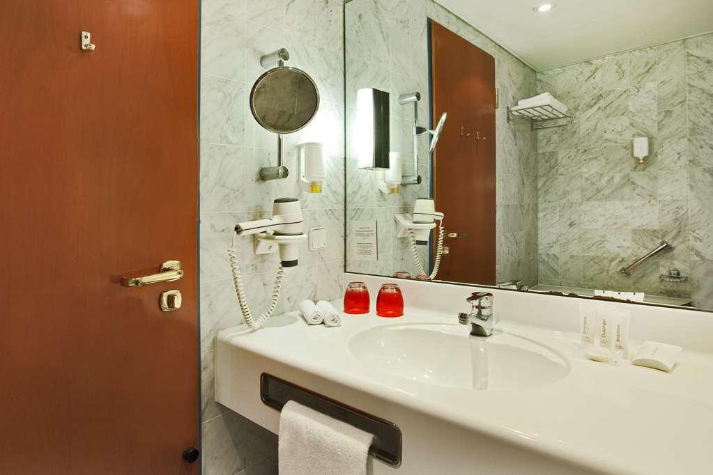 H4 Residenzschloss Hotel 4*